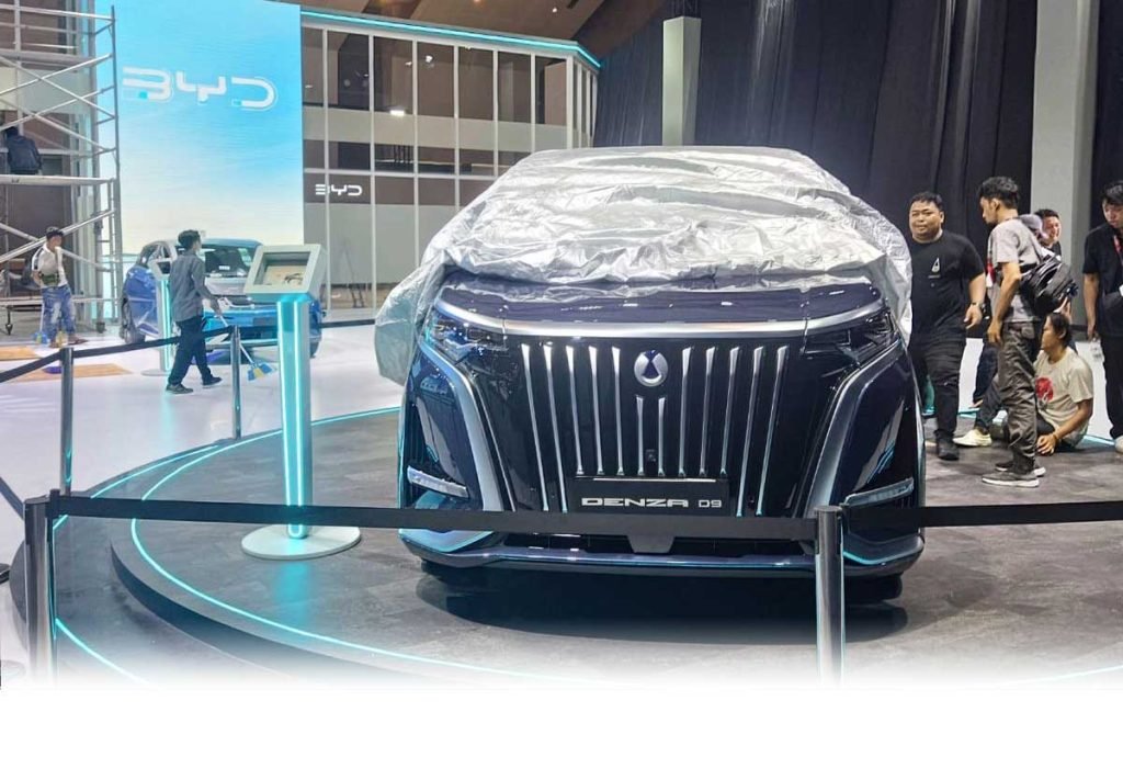 BYD Perkenalkan Denza D9 di IIMS 2024