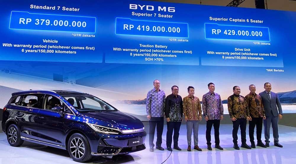 BYD M6 Mobil MPV Listrik Terbaru BYD Meluncur Di GIIAS 2024 - Dealer BYD